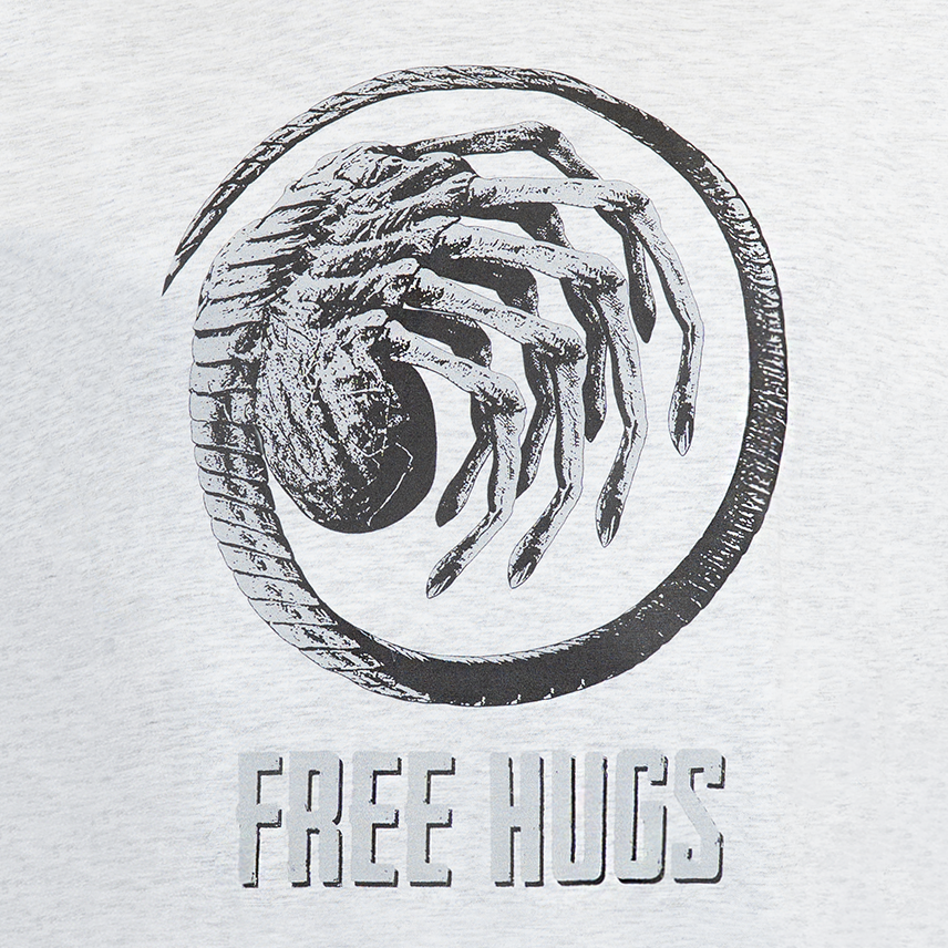 Alien - Free Hugs - T-paita