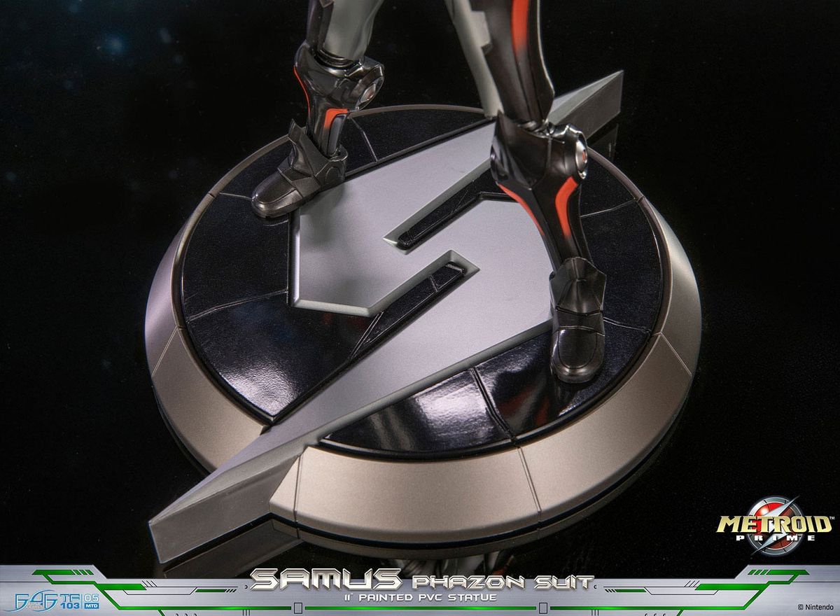 Metroid Prime - Samus Phazon Suit - Standard Edition Figuuri (keräilyhahmo)