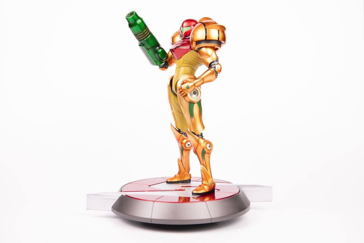 Metroid Prime - Samus Varia Suit - Standard Edition Figuuri (keräilyhahmo)