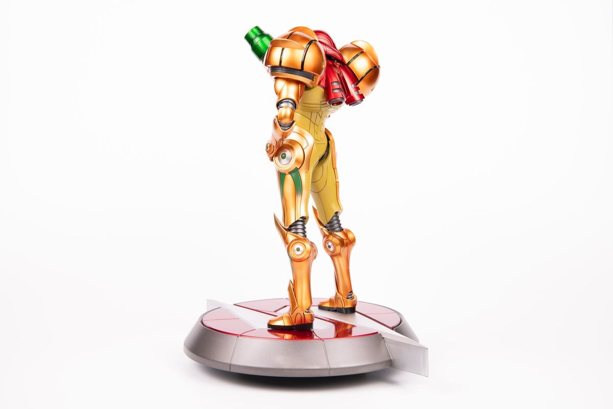 Metroid Prime - Samus Varia Suit - Standard Edition Figuuri (keräilyhahmo)