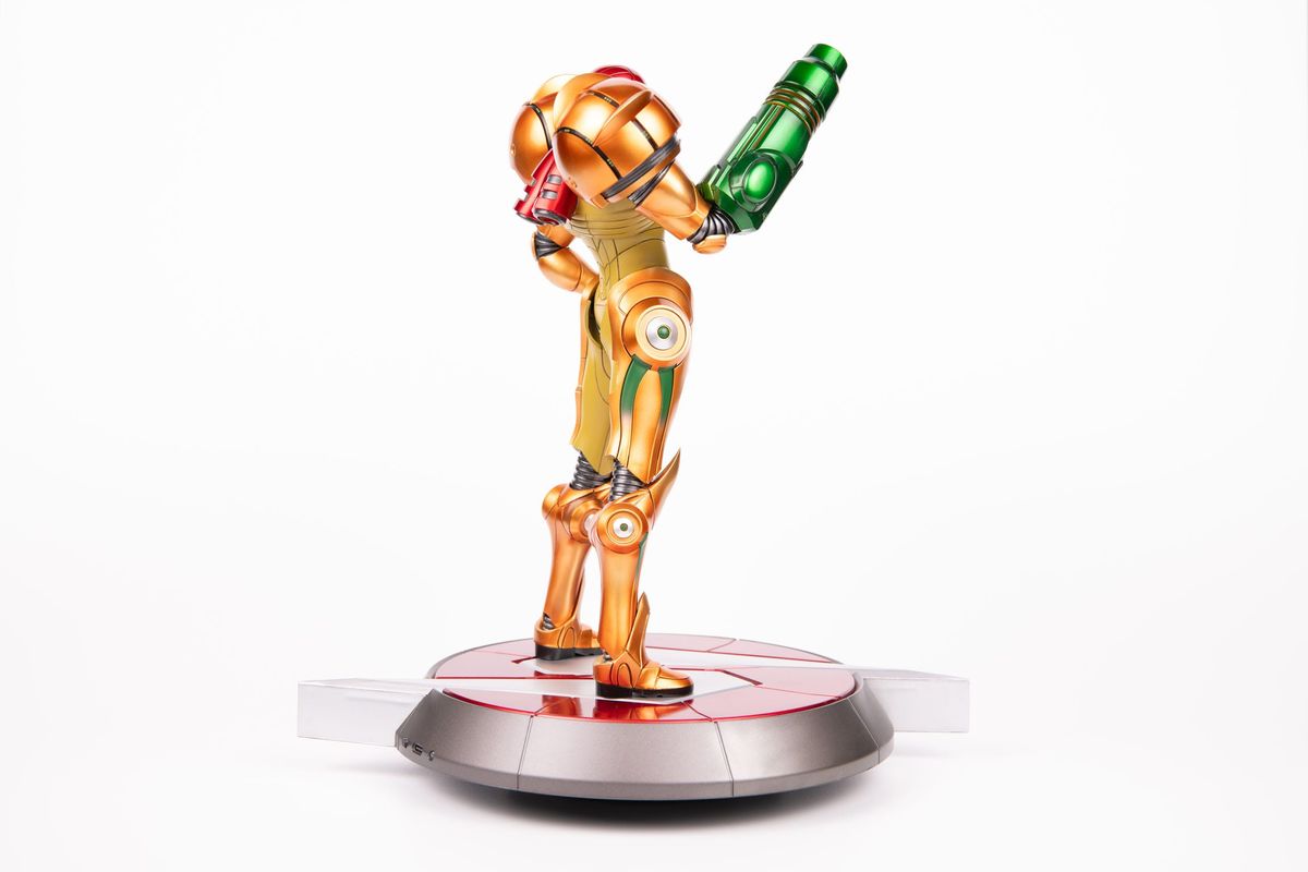Metroid Prime - Samus Varia Suit - Standard Edition Figuuri (keräilyhahmo)