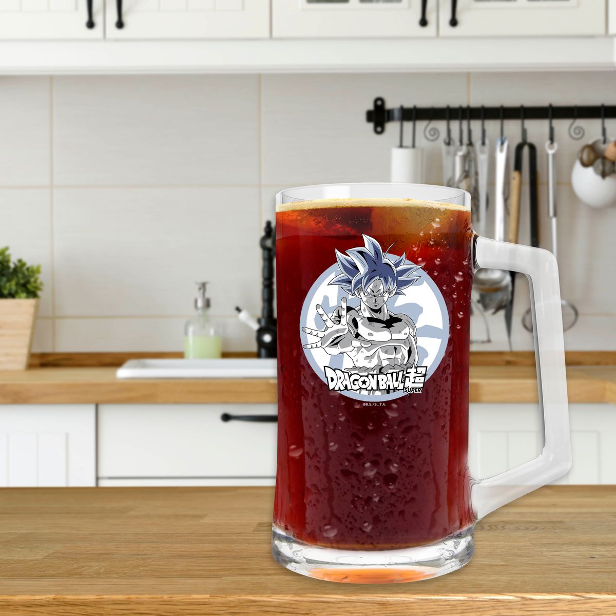 Dragon Ball - Goku Ultra Instinct - Tuoppi (kolpakko)