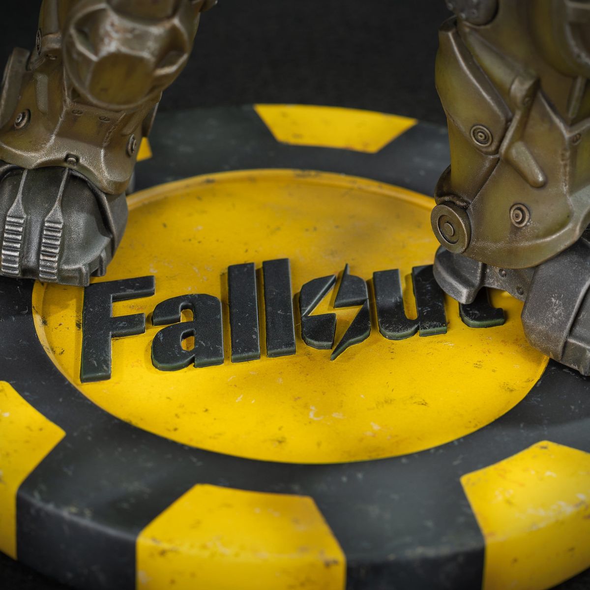 Fallout - Amazon NCR Power Armor - Figure