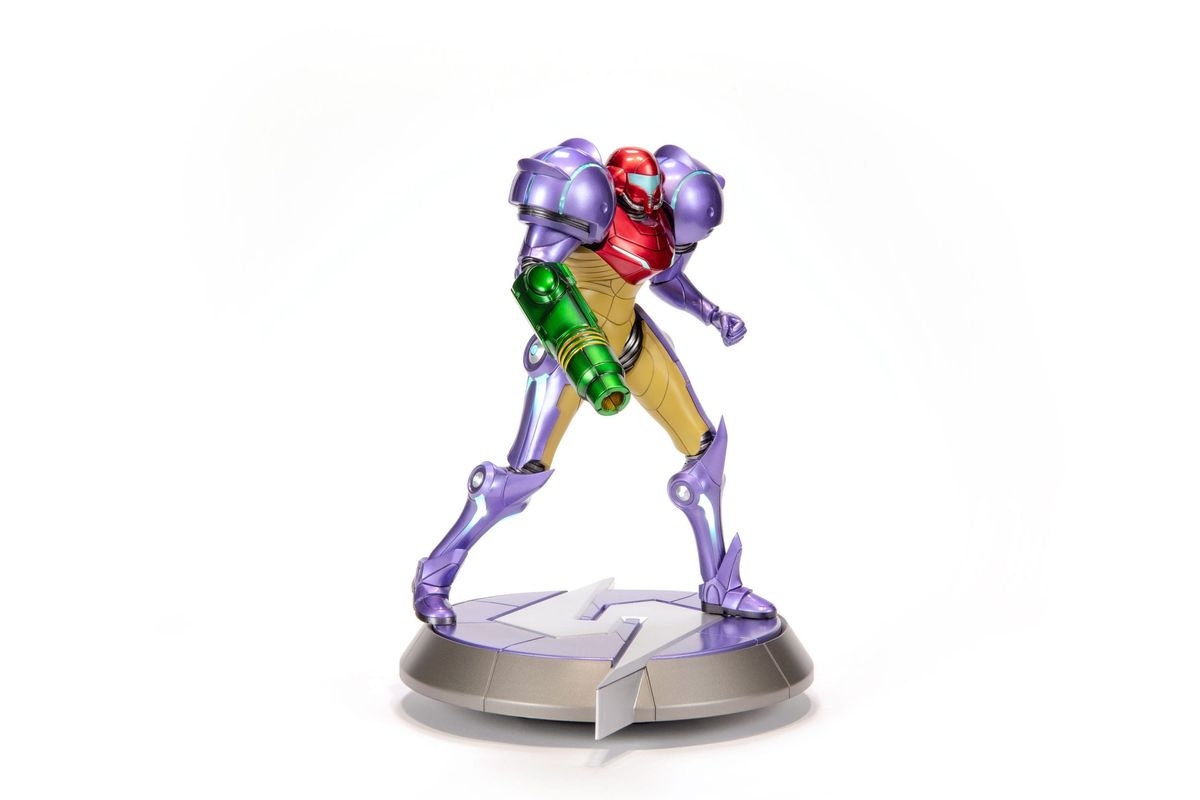 Metroid Prime - Samus Gravity Suit - Collector's Edition Figure