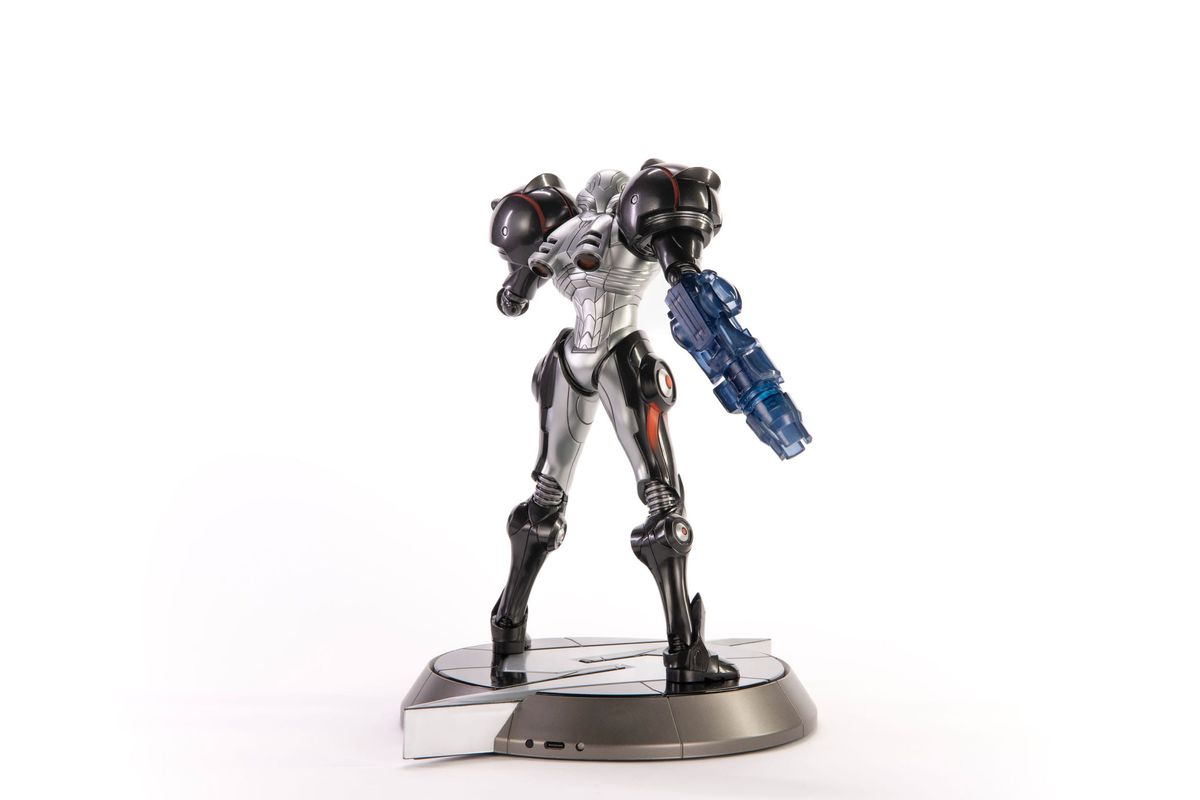 Metroid Prime - Samus Phazon Suit - Standard Edition Figure