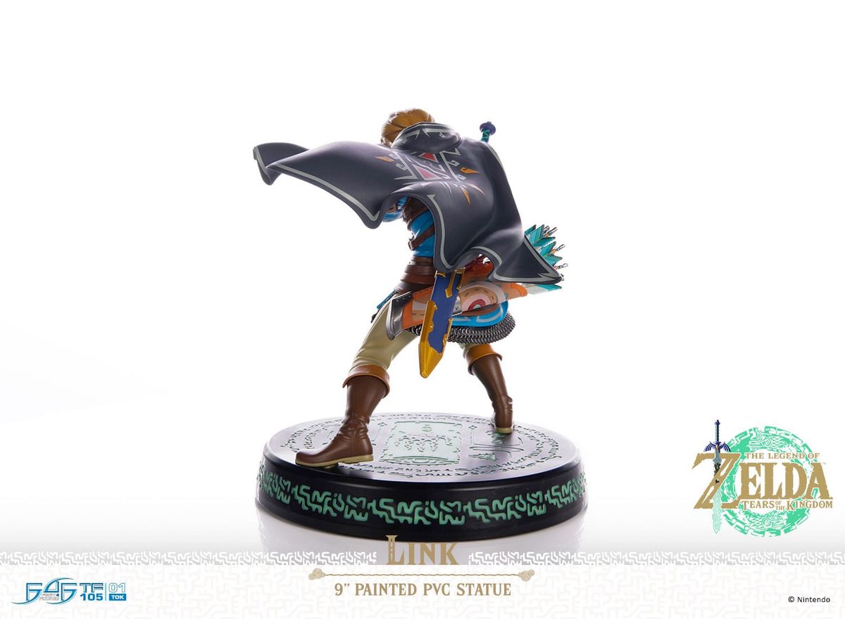 The Legend of Zelda - Tears of the Kingdom Link - Figure