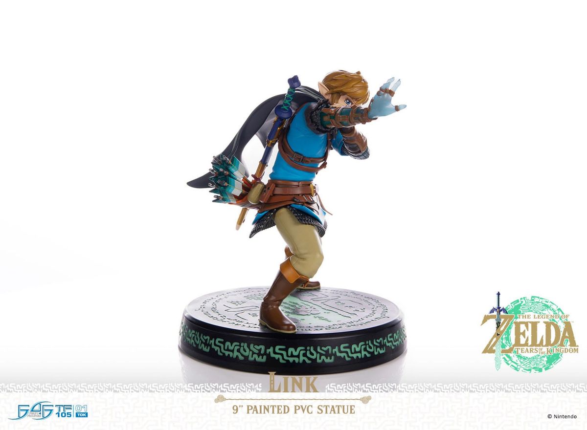 The Legend of Zelda - Tears of the Kingdom Link - Figure