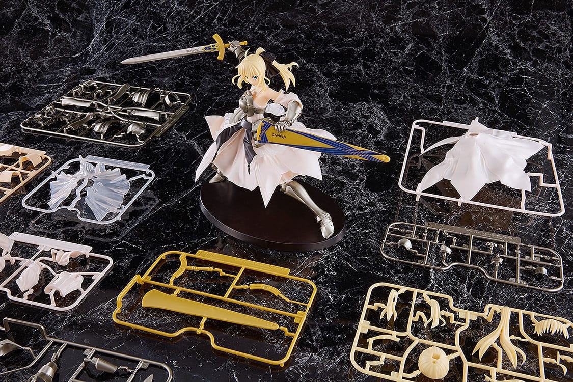 Fate/Stay Night - Reincarnation Saber Lily Distant Avalon - Model Kit (koottava figuuri)