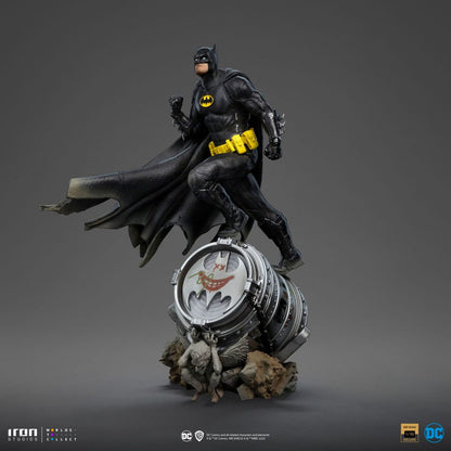 Batman - BDS Art Scale Statue 1/10 Batman Deluxe (Black Version Exclusive) - Figuuri (keräilyhahmo)