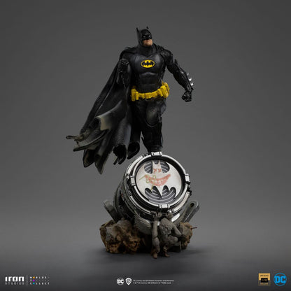Batman - BDS Art Scale Statue 1/10 Batman Deluxe (Black Version Exclusive) - Figuuri (keräilyhahmo)