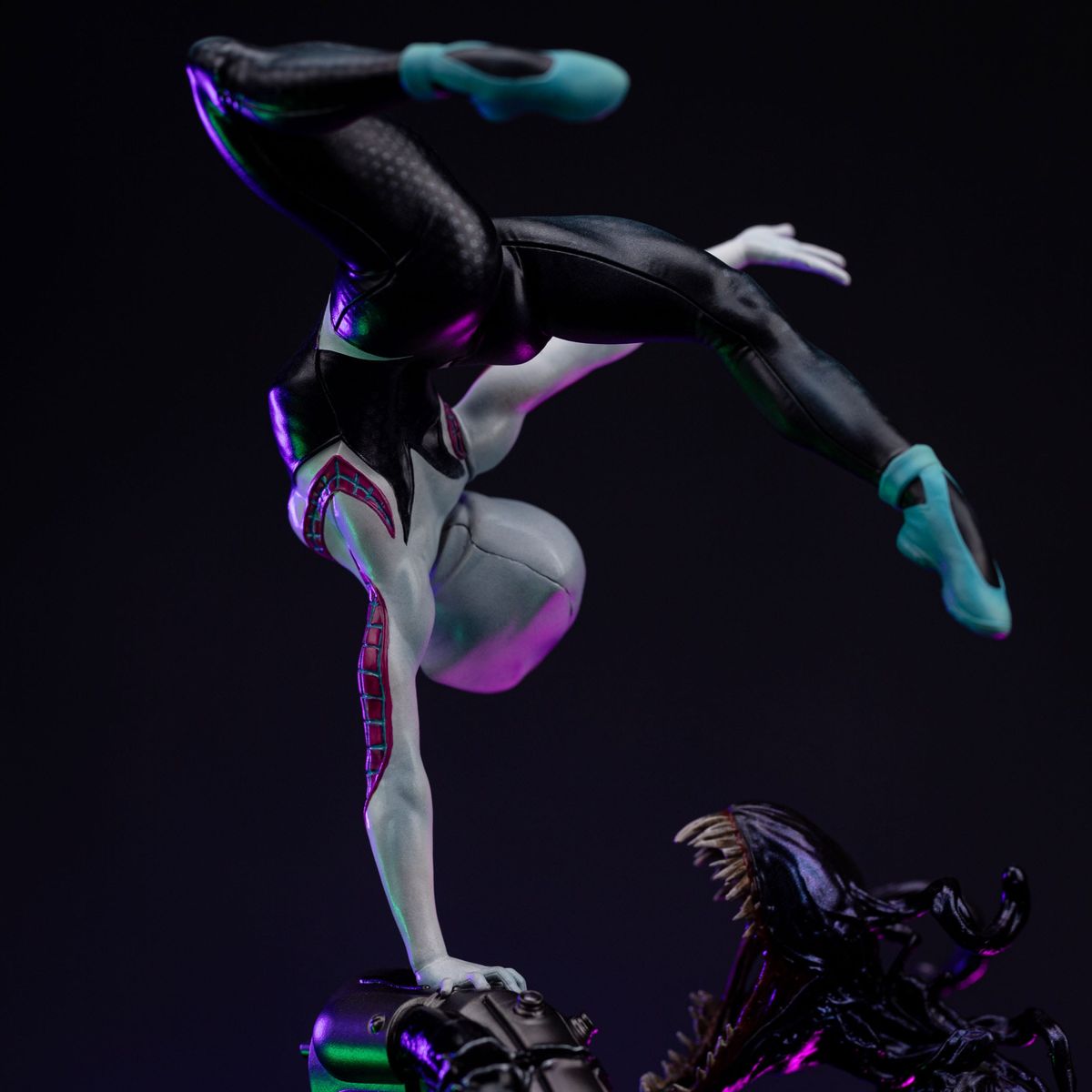 Marvel - Spider-Man vs. Villains Art Scale Statue 1/10 Ghost Spider Diorama - Figure