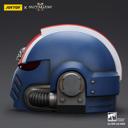 Warhammer 40,000 - Space Marine 2 Ultramarines Lieutenant Titus - Replica Helmet (replika/jäljitelmä)