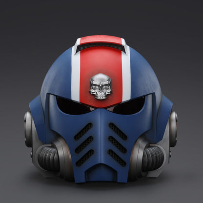 Warhammer 40,000 - Space Marine 2 Ultramarines Lieutenant Titus - Replica Helmet (replika/jäljitelmä)