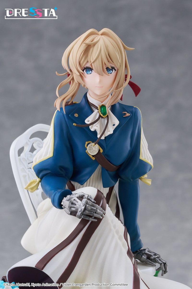 Violet Evergarden - Dressta PVC Figure Violet Evergarden - Figuuri (keräilyhahmo)