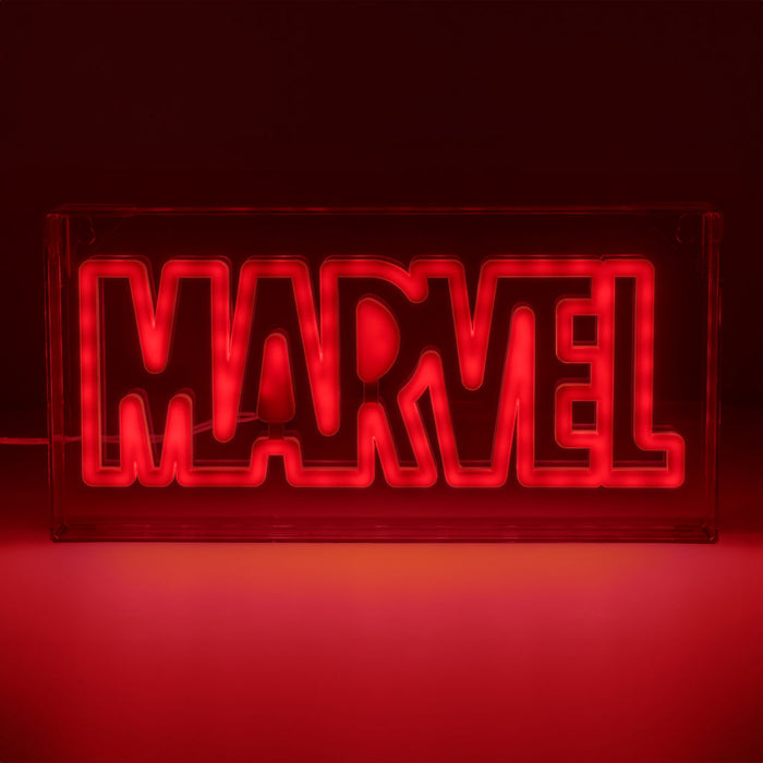 Marvel - Logo - Valaisin (lamppu)
