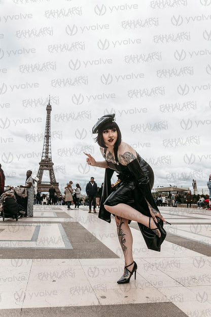 Pahalapsi - art print -julistesetti (4 kpl) - Jääprinsessa, Kylpy, Pariisi ja Viini (30x40cm, 140g, matta)