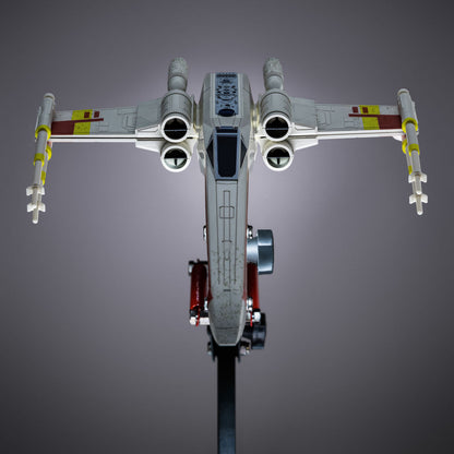 Star Wars - X-Wing - Valaisin (lamppu)