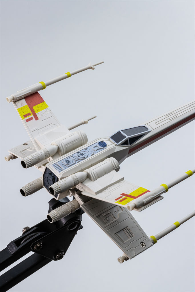 Star Wars - X-Wing - Valaisin (lamppu)