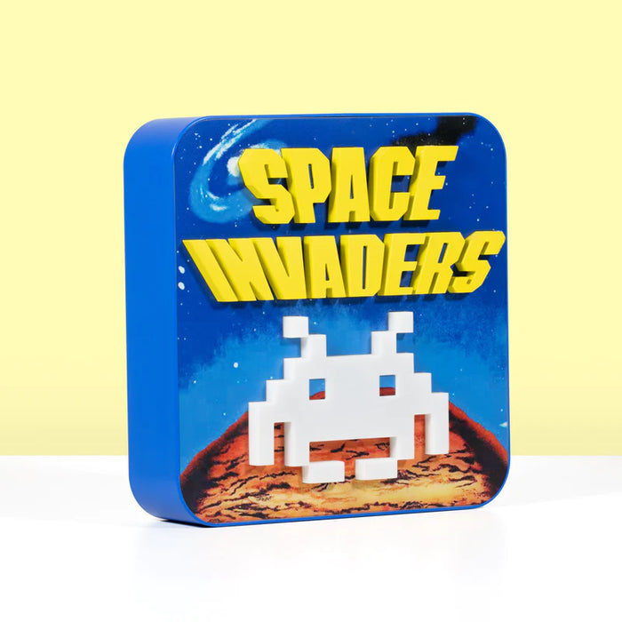 Space Invaders - 3D - Valaisin (lamppu)