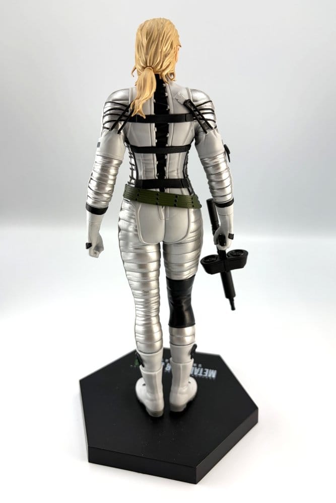 Metal Gear Solid - Delta: Snake Eater PVC Figure The Boss - Figure