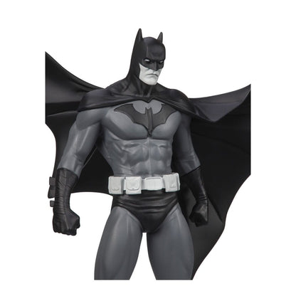 Batman - DC Direct Black & White Batman (by Jorge Jimenez) - Figuuri (keräilyhahmo)