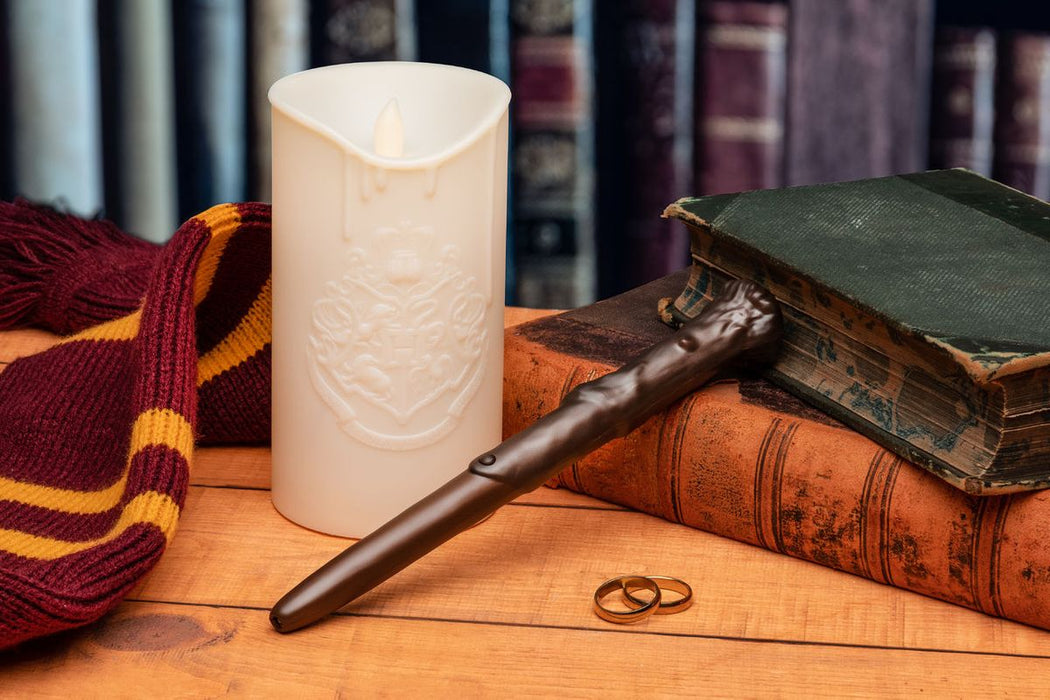 Harry Potter - Crest - Elektroninen kynttilä taikasauvalla